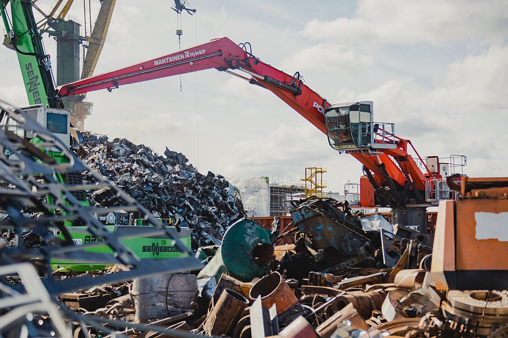 Zatrzymanie Piotra R. i wątek „mafii śmieciowej”